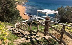 Casa Indipendente Con Accesso Diretto Al Mare